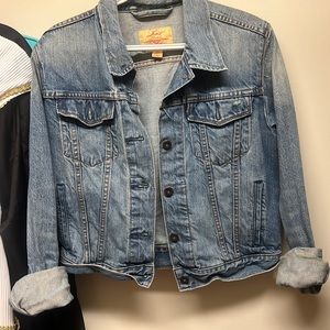 Levi’s Women’s Jean Jacket